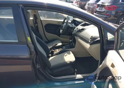 2013 Ford Fiesta S z USA, uszkodzony, nr VIN 3FADP4AJ1DM142491